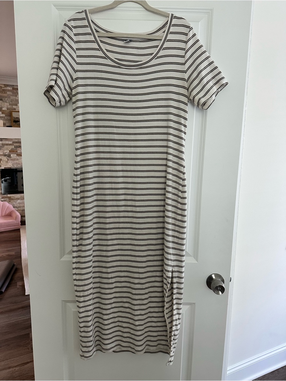Striped Scoop Neck Midi Dress in Cream and Taupe